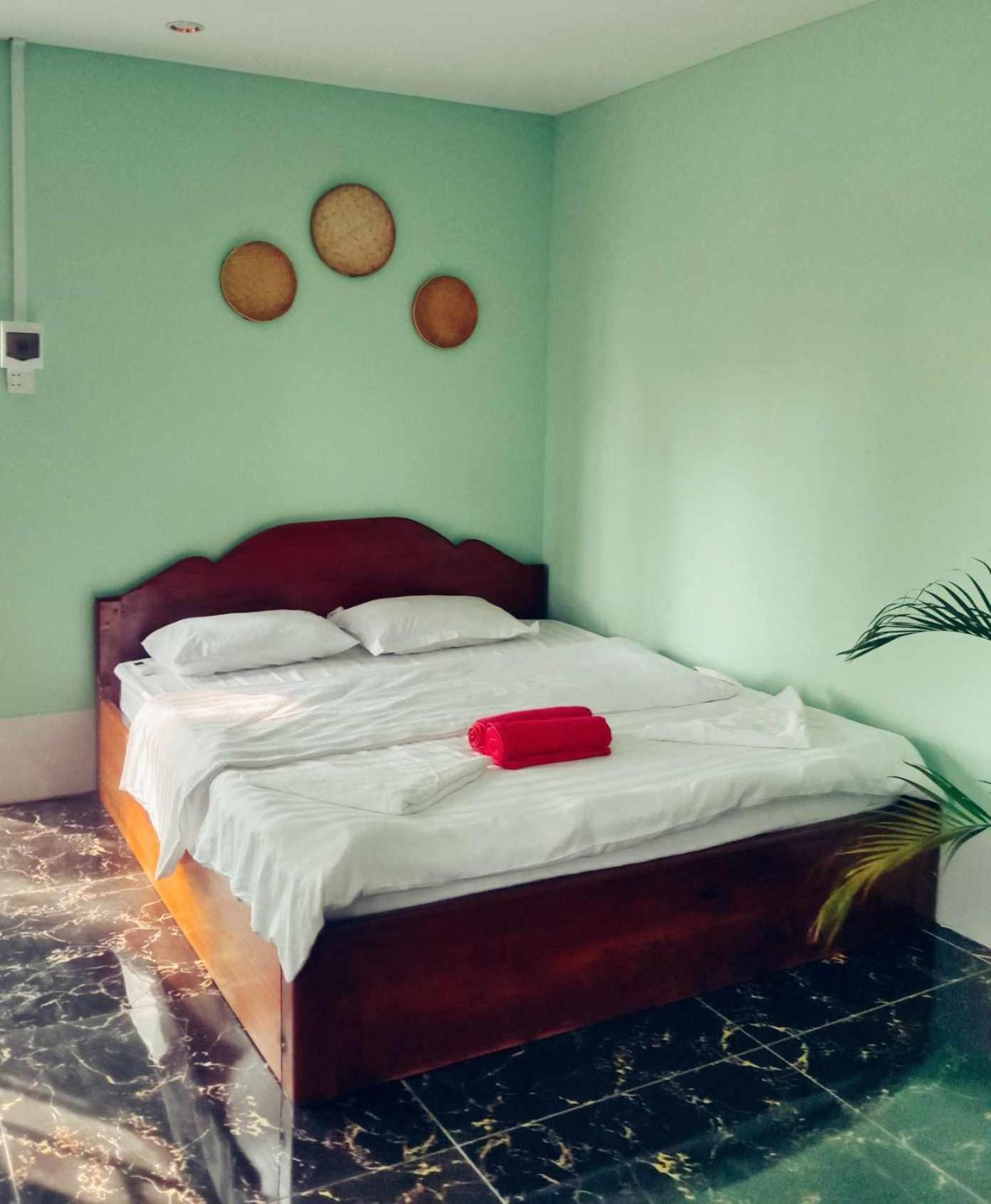 La Plage De Kampot By Lee & Hap Guest House Экстерьер фото